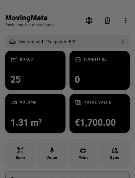 MovingMate app on Android — dashboard with boxes and rooms